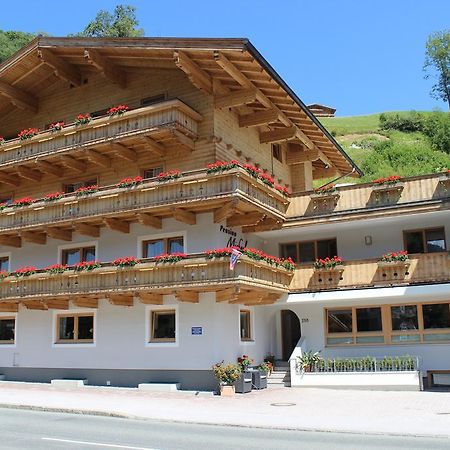 Pension Michael Saalbach-Hinterglemm Eksteriør billede